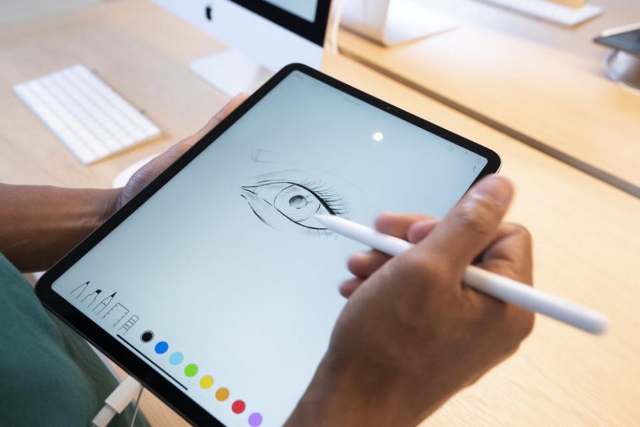 Enhancing Your iPad Experience: How to Connect and Use an Apple Pencil