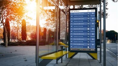 Digital Signage Benefits: Explore the Advantages of Using Digital Signage at Bus Stops