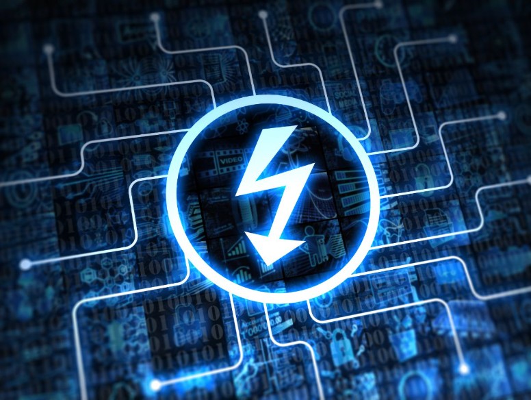 Surge Protectors VS. Circuit Breakers: What’s the Difference?