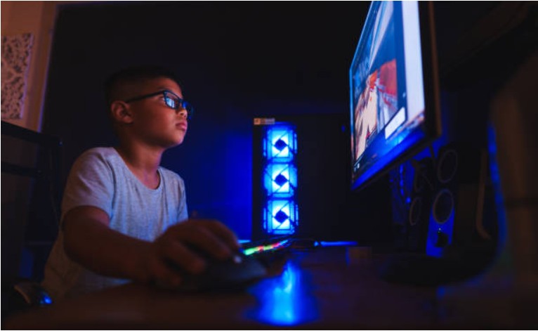 How Online Games Bring People Together