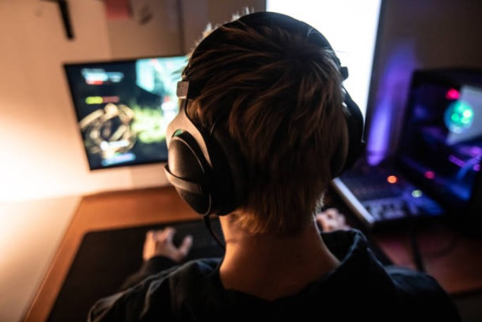 The Screen Structure Used In Online Games