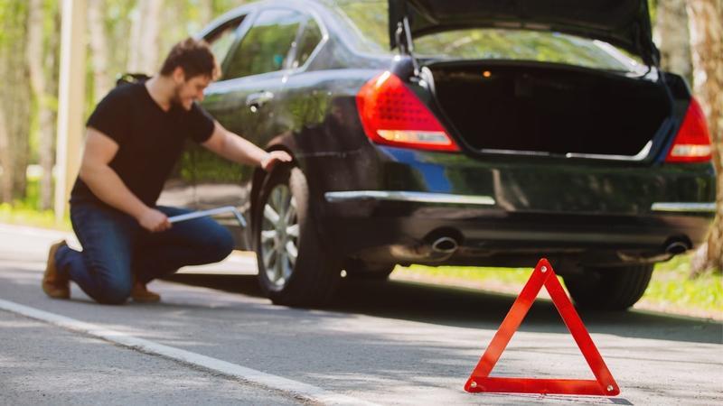 Staying Safe During Roadside Emergencies