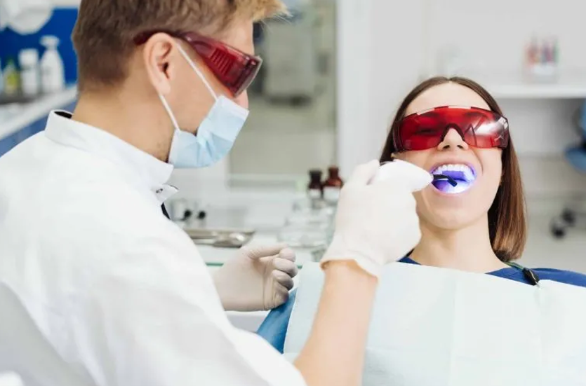 4 Cosmetic Dentistry Solutions That Families Commonly Request Together