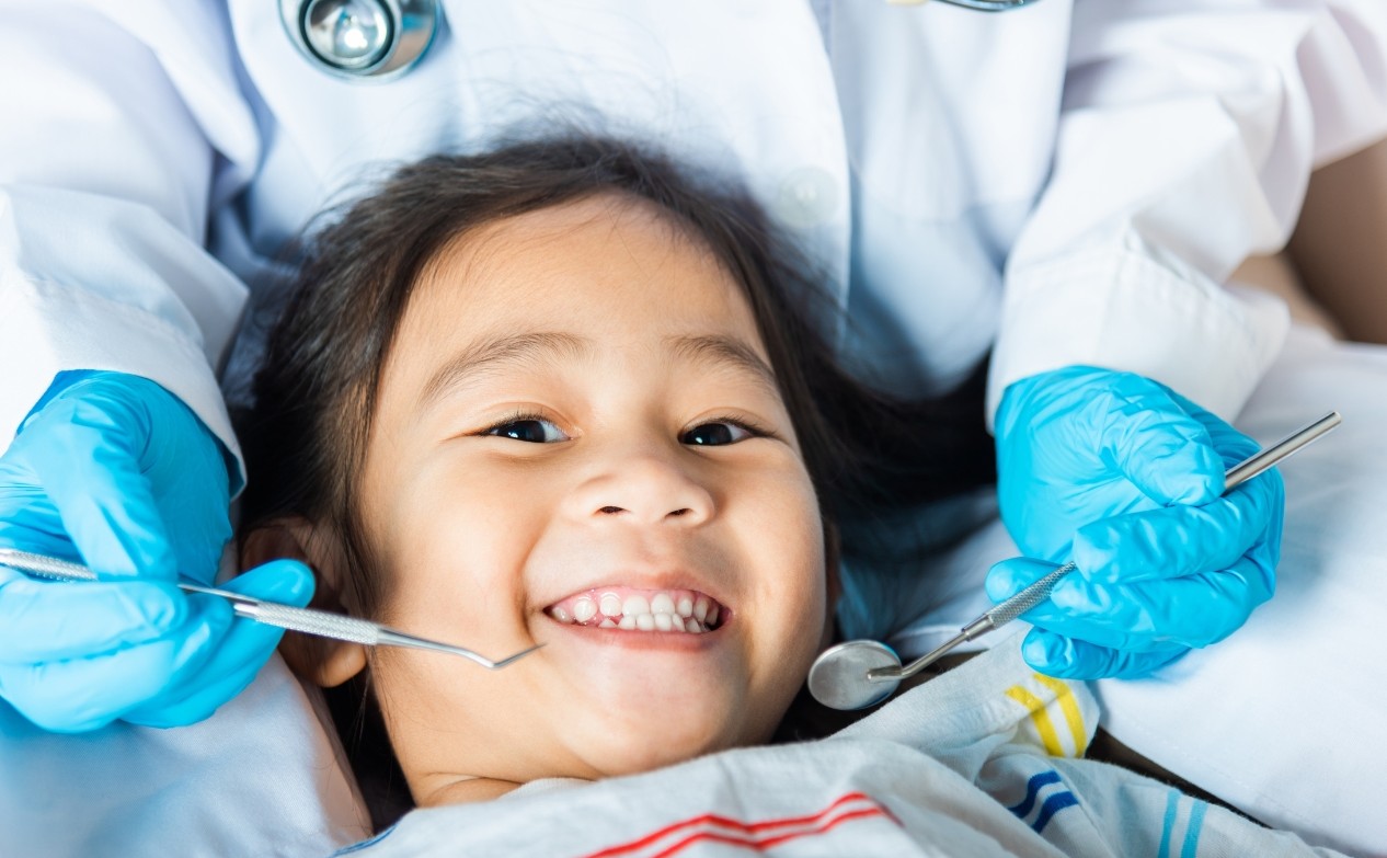 How Family Dentistry Tracks Oral Health Progress Across Childhood