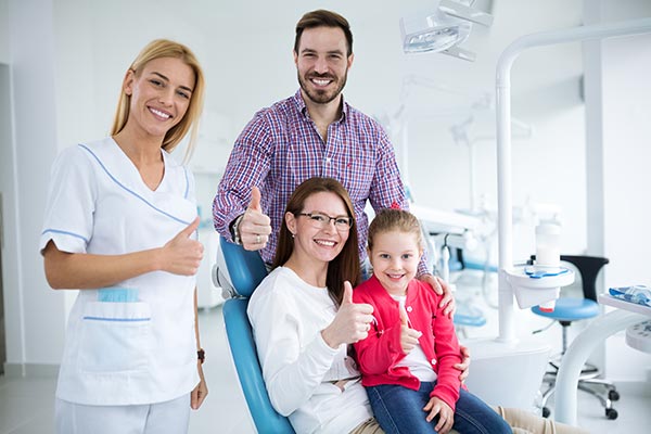 5 Benefits Of Choosing A Dentist Who Treats The Whole Family