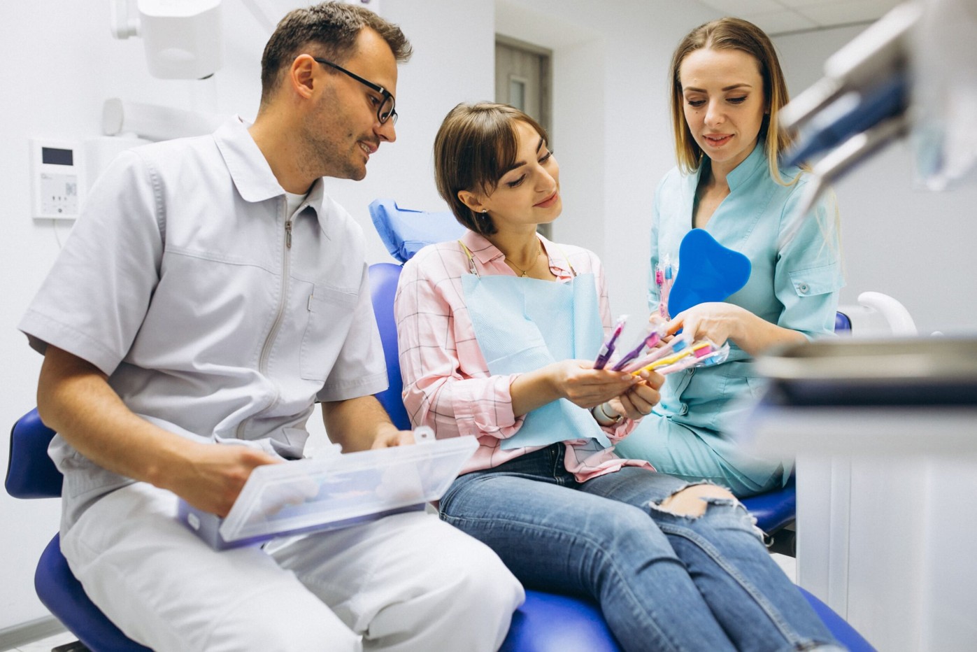 How Family Dentistry Encourages Lifelong Oral Hygiene
