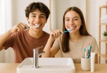 3 Tips For Encouraging Teenagers To Stay Committed To Oral Hygiene