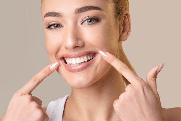 5 Questions To Ask Before Booking A Smile And Skin Makeover