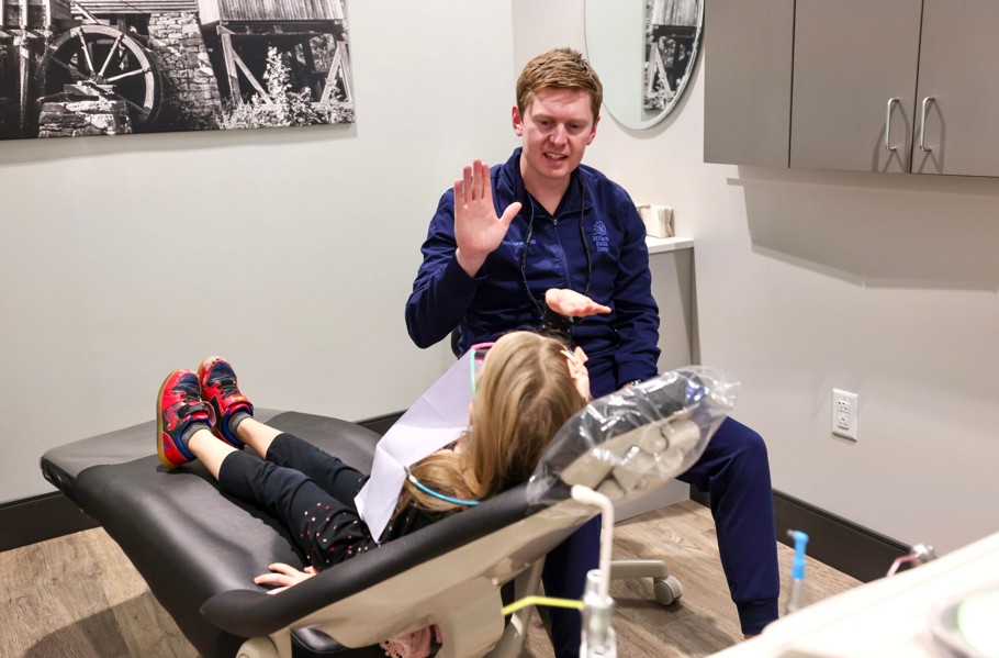 4 Tips For Coordinating Dental Appointments For Busy Families