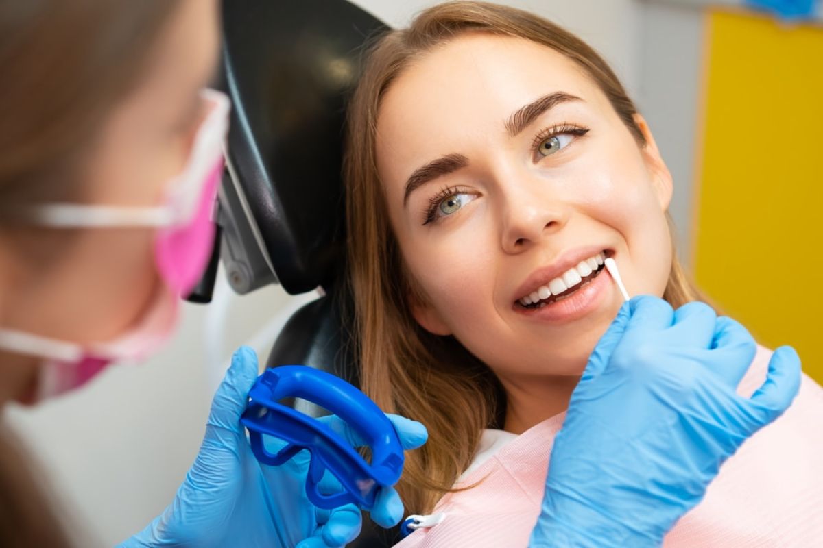 5 Ways Periodontists Help Protect Natural Teeth